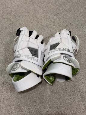 Maverik M5 Lacrosse Gloves White Size 13